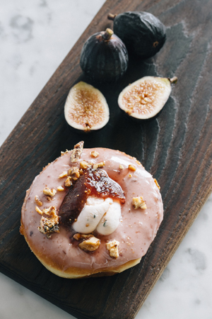 sidecar-donuts-fig-and-goar-cheese