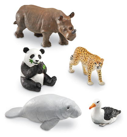 Learning Resources Jumbo endangered Animal Set