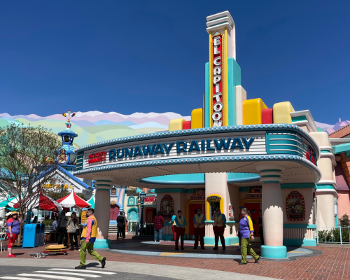Mickey and Minnie's Runaway Railway in Toontown
