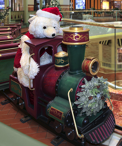 South Coast Plaza’s Holiday Activities